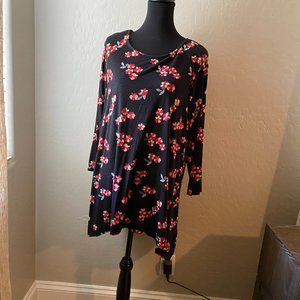 Alfani Babydoll top with sheer tail. Plus size 2X